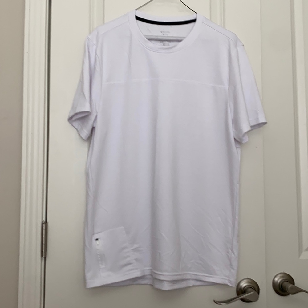 Men’s muscle tee